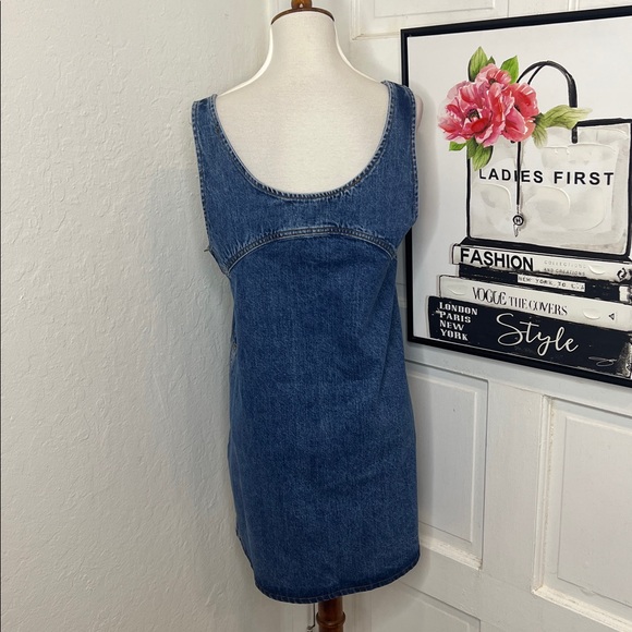 FRAME Molino Micro Flare Denim Mini Dress Size M - Picture 6 of 11